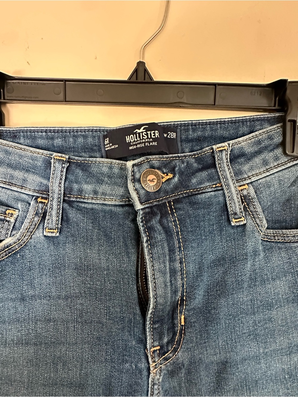Hollister Mid-Rise Flare Jeans - Blue Denim - Picture 3 of 3